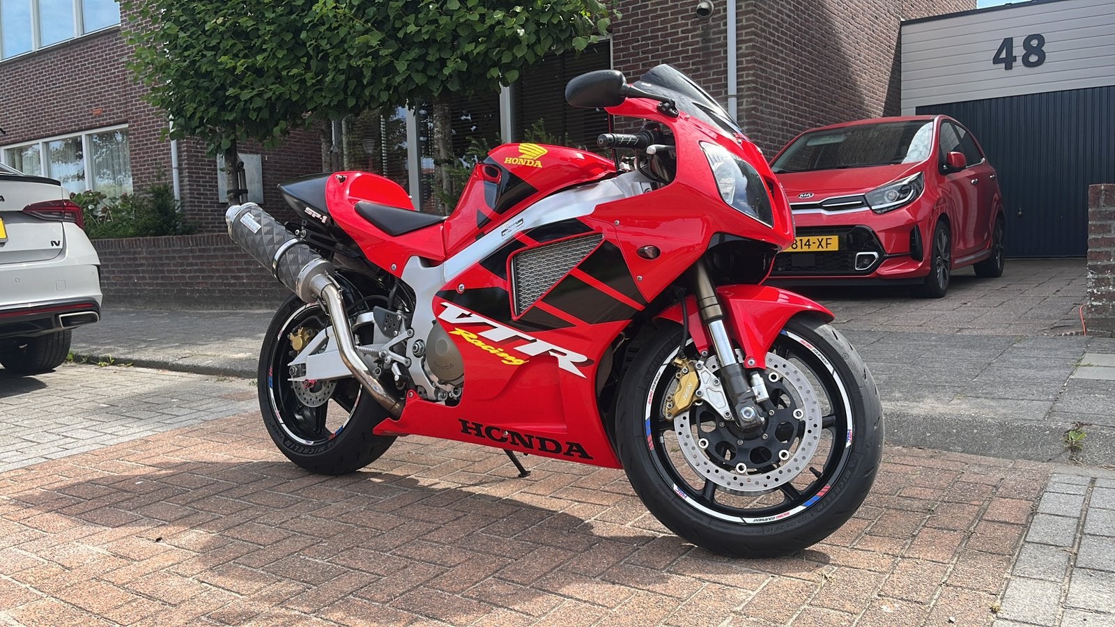Honda vtr sp1, Motoren, Motoren | Honda, 2 cilinders, Sportuitlaat, Motorrijbewijs A, Gebruikt