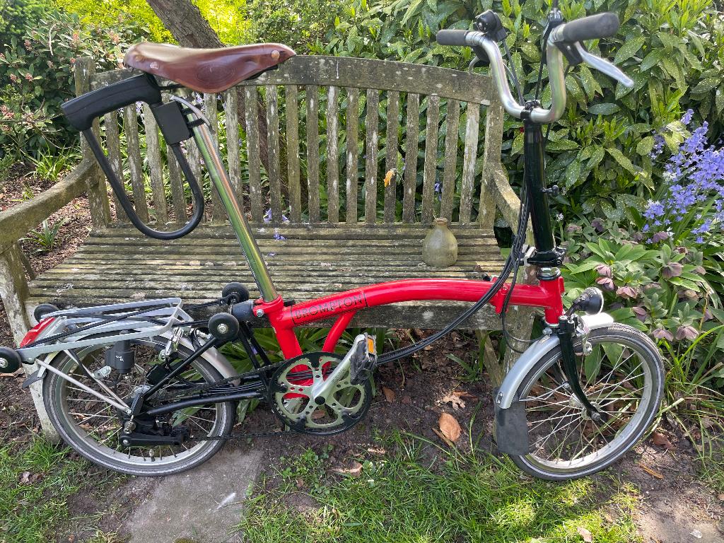 Brompton vouwfiets, Fietsen en Brommers, Fietsen | Vouwfietsen, Gebruikt, Brompton, 16 tot 18 inch, Totaal opvouwbaar, Velgrem