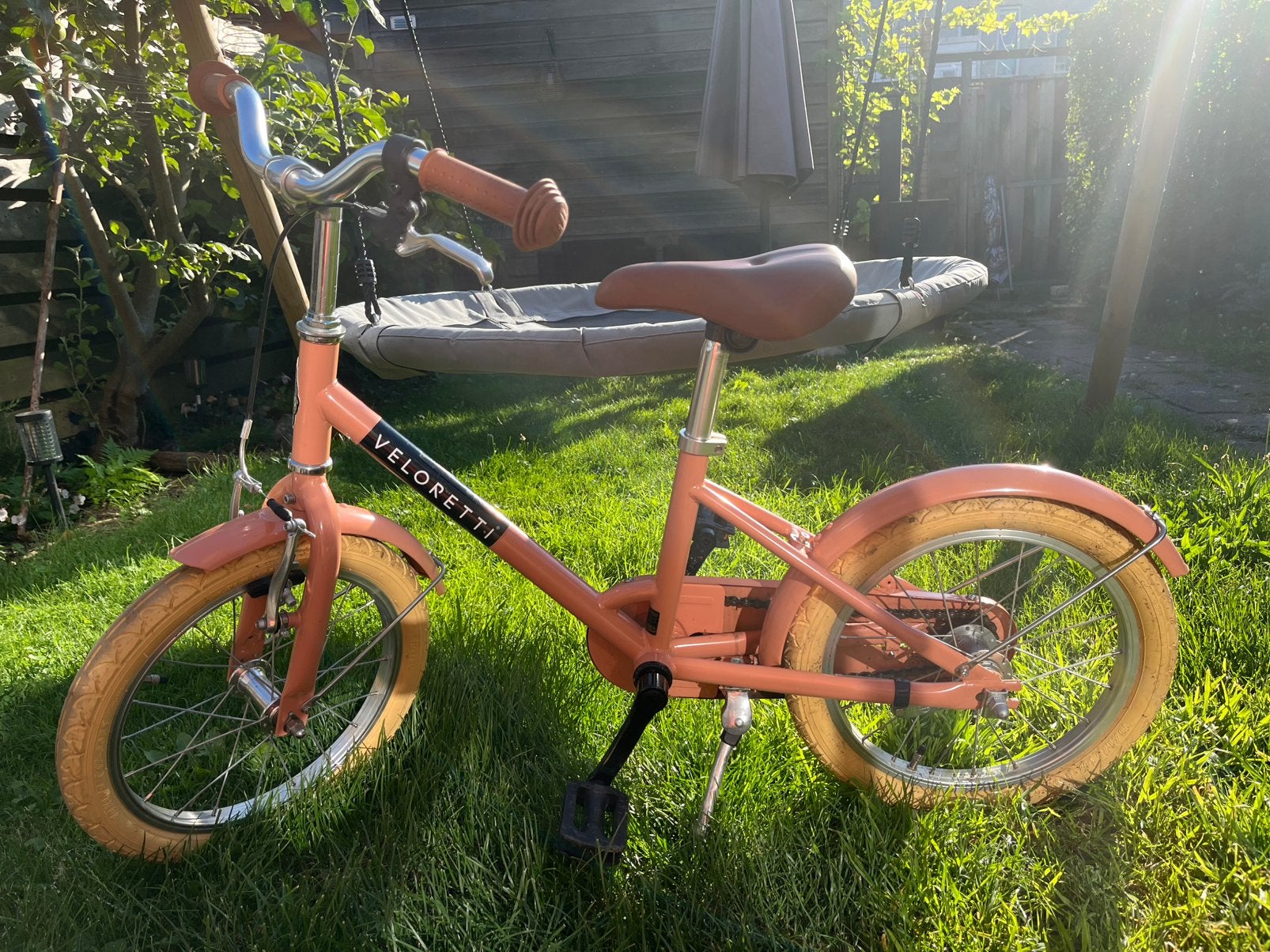 Veloretti fiets, Fietsen en Brommers, Fietsen | Kinderfietsjes, Gebruikt, Minder dan 16 inch, Terugtraprem, Ophalen