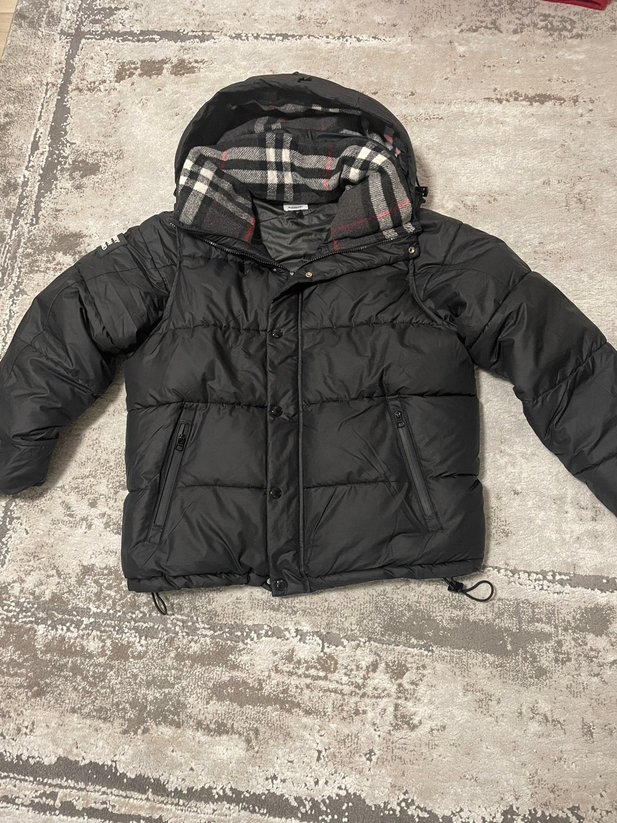 Burberry jas, Ophalen, Zo goed als nieuw, Maat 48/50 (M), Zwart
