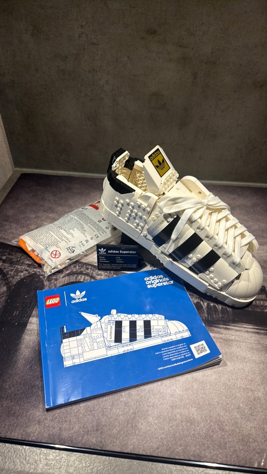 LEGO Adidas Originals Superstar Sneaker (10282), Ophalen of Verzenden, Zo goed als nieuw, Overige merken
