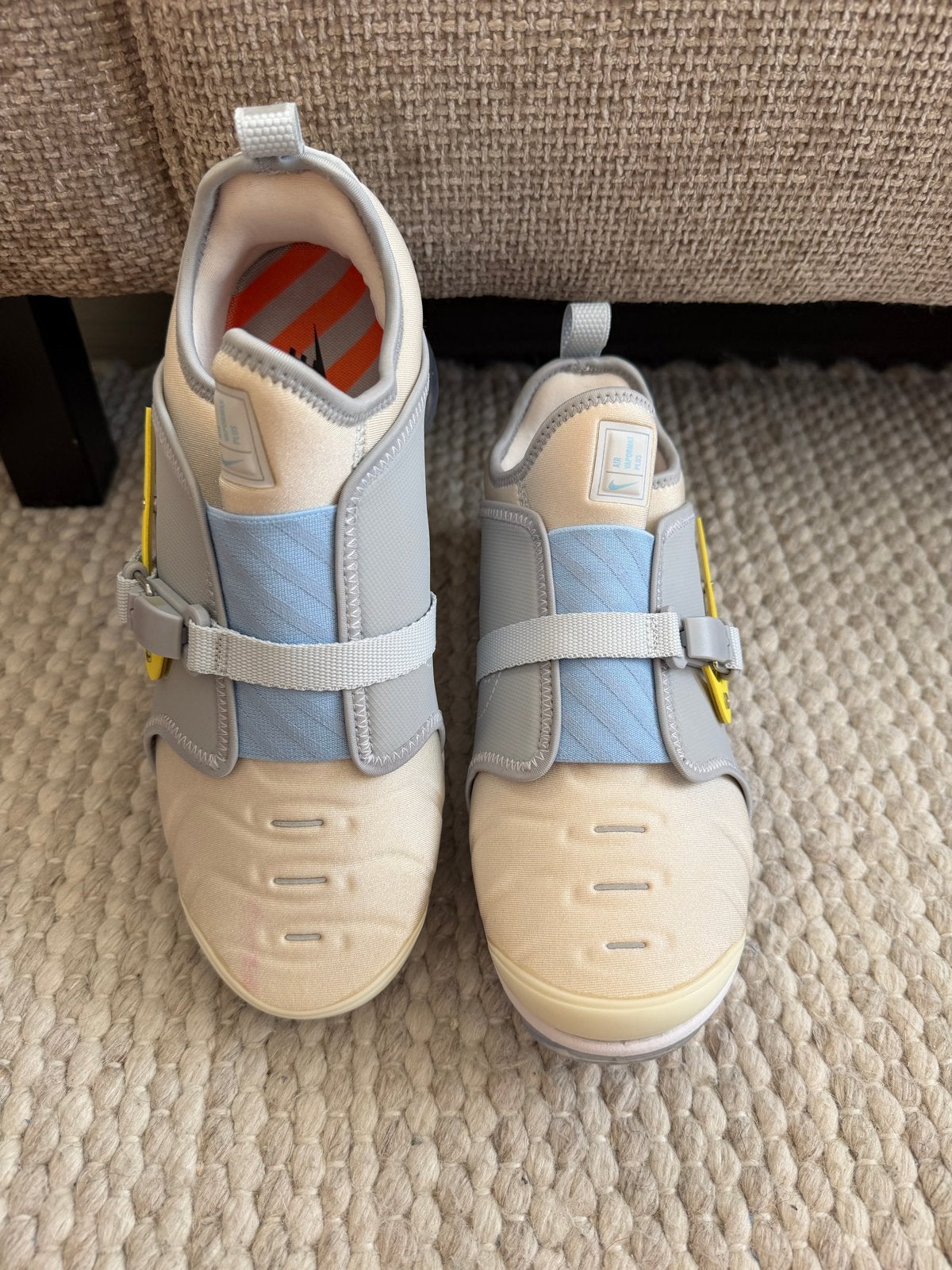 Nike Air Vapormax Plus (Paris) - EU40/US 7, Ophalen, Nieuw, Overige kleuren, Sneakers of Gympen