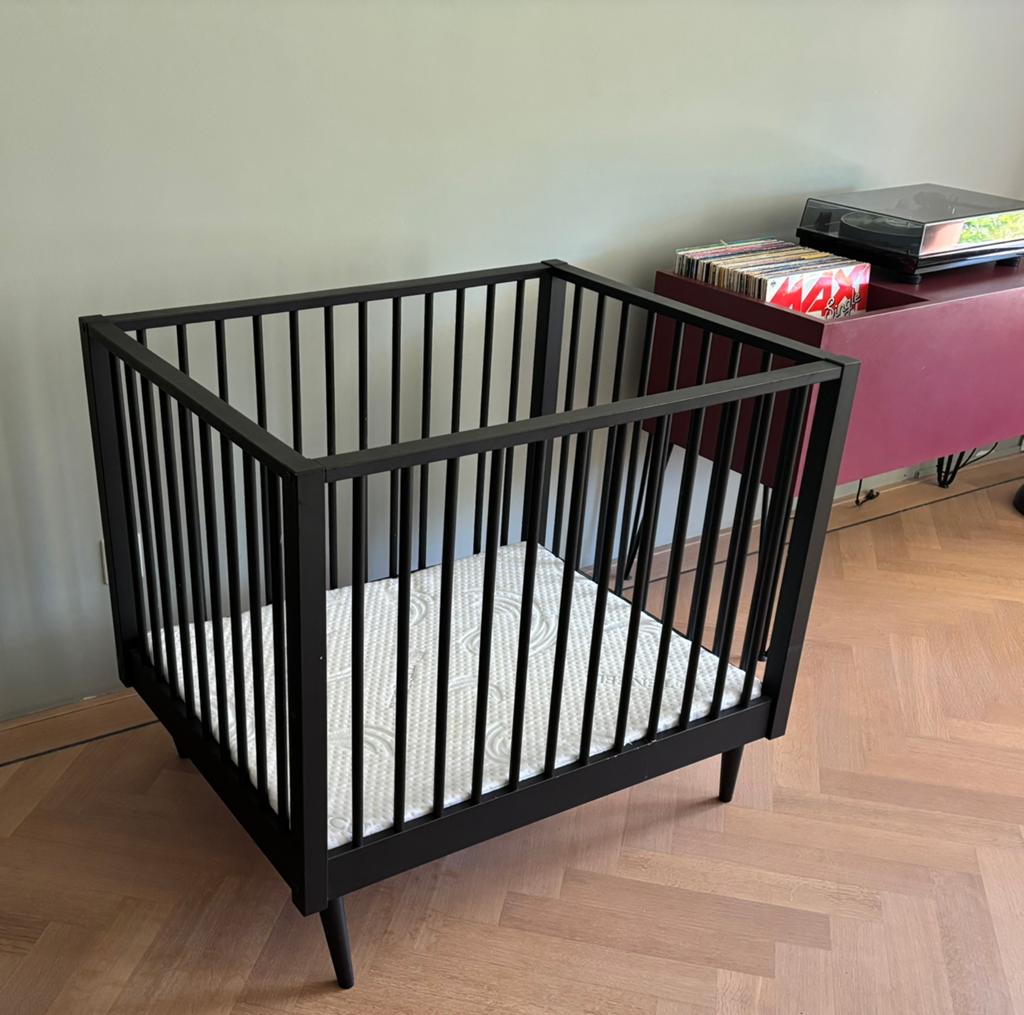 Babybox (Europe Baby Evy Box Mat Zwart), Ophalen, Zo goed als nieuw