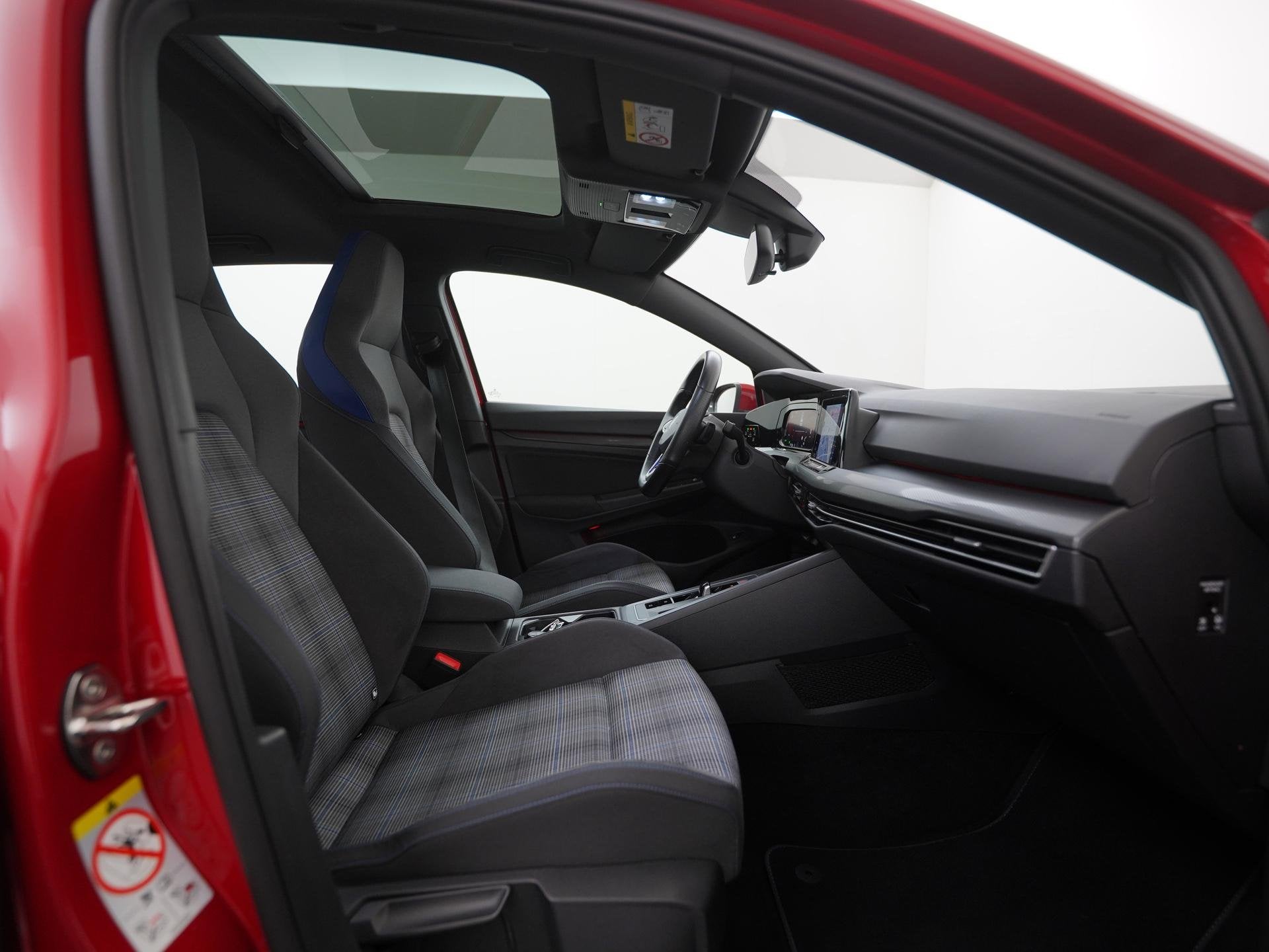 Volkswagen Golf 1.4 eHybrid GTE | Panoramadak | Stuur & Stoe, 12 maanden, Gebruikt, Euro 6, 4 cilinders