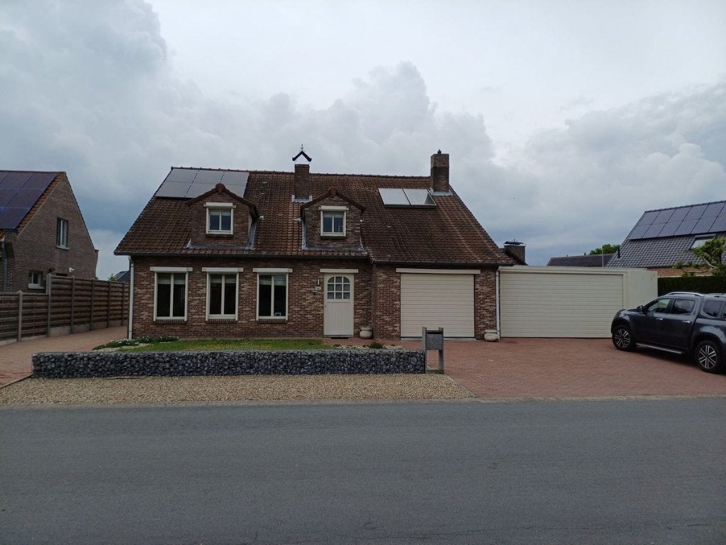 Huis te koop in Pelt, Huizen en Kamers, 12 kamers, 500 tot 1000 m², Limburg, Vrijstaande woning