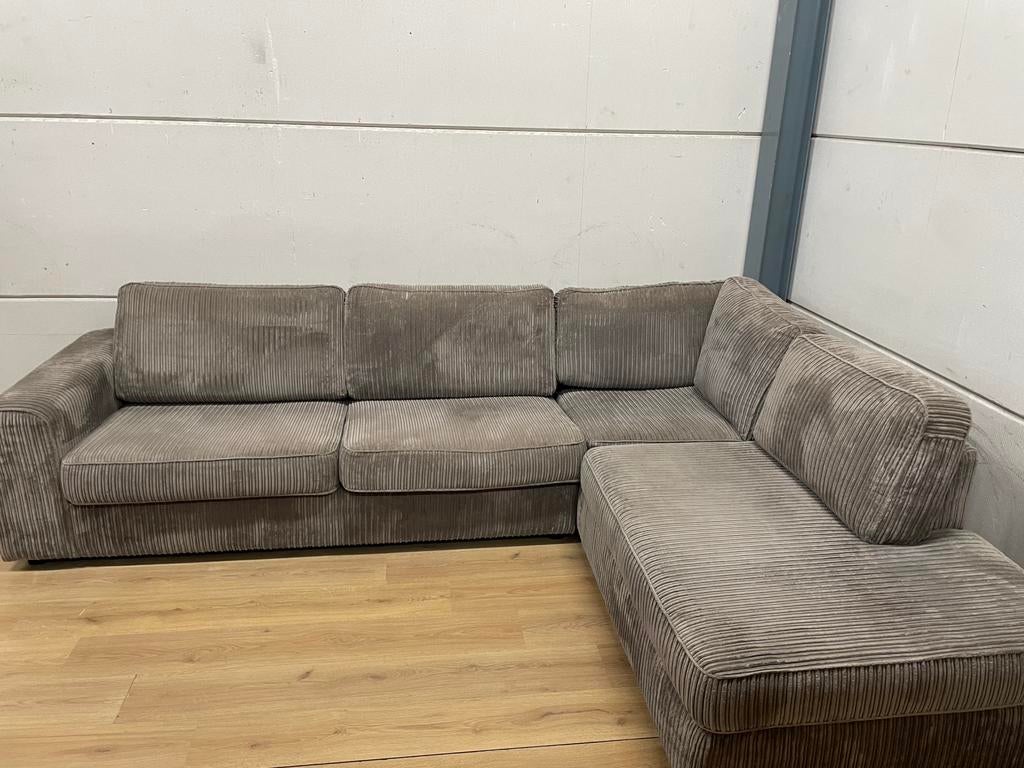 Mooie luxe taupe bruine ribstof hoekbank - GEREINIGD!!!