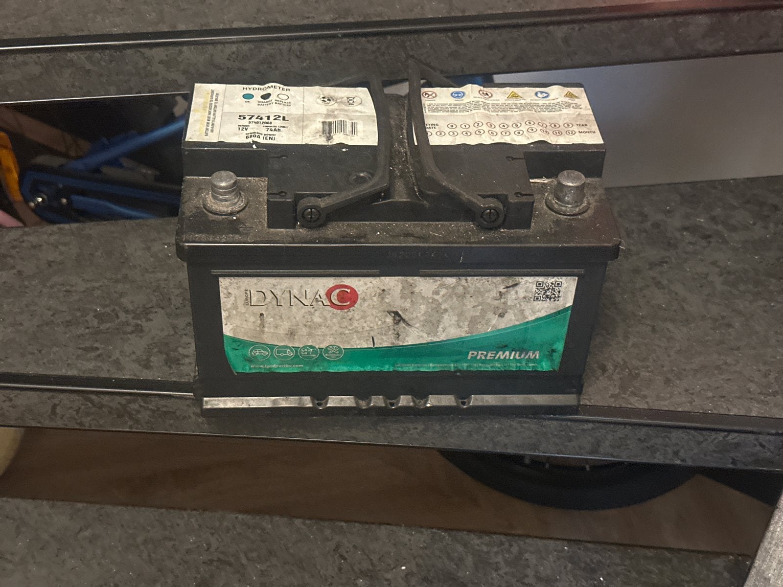 DYNA C Premium 12V 74Ah 680A auto accu, Ophalen, Gebruikt, Universele onderdelen