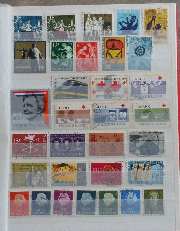 Kavel ne-01 postzegels Nederland ruim 400 stuks, Postzegels en Munten, Ophalen of Verzenden, Na 1940, Gestempeld