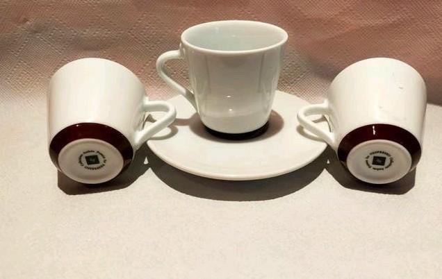 Nespresso espresso kopjes - André Putman, Huis en Inrichting, Keuken | Servies, Keramiek, Ophalen of Verzenden, Zo goed als nieuw