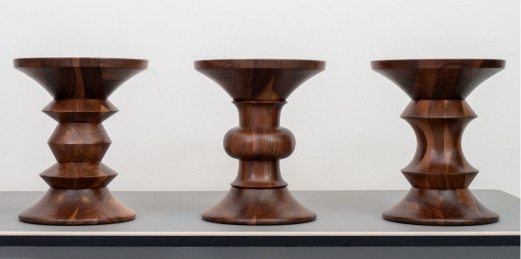 Vitra Eames Stool Type A Kruk Walnoot Hout, Niet ingevuld, Nieuw, Niet ingevuld, Niet ingevuld