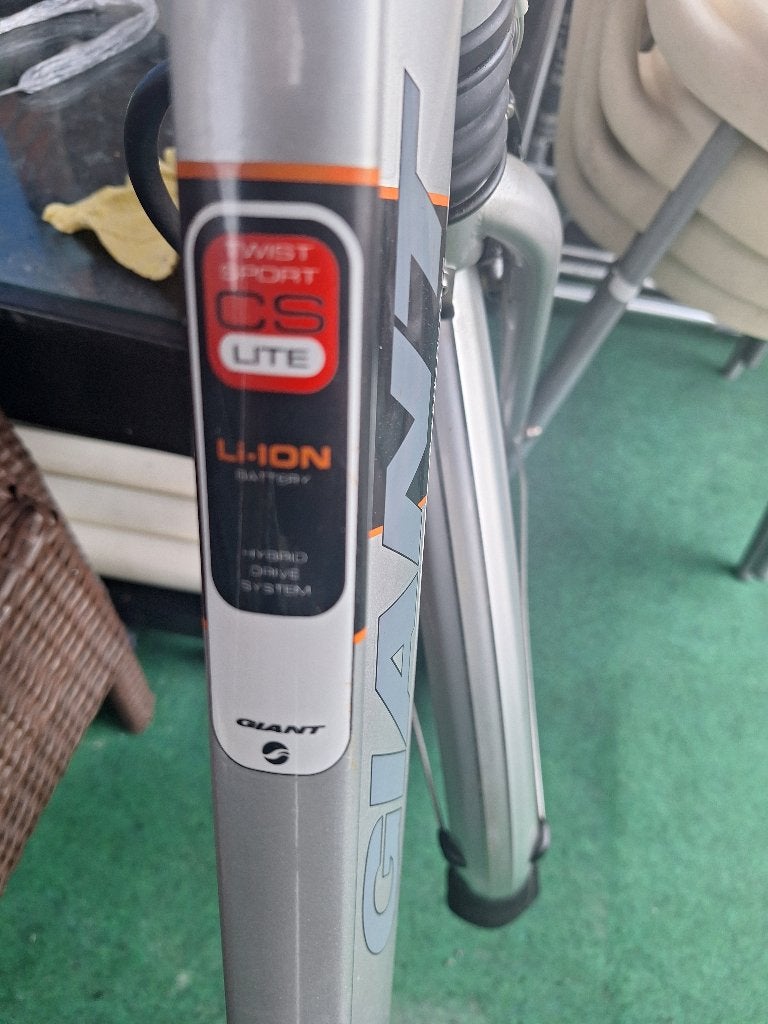 Tekoop electrische  stadsfiets Giant Twist Lite 275, Fietsen en Brommers, Ophalen, Gebruikt, Giant, 51 tot 55 cm