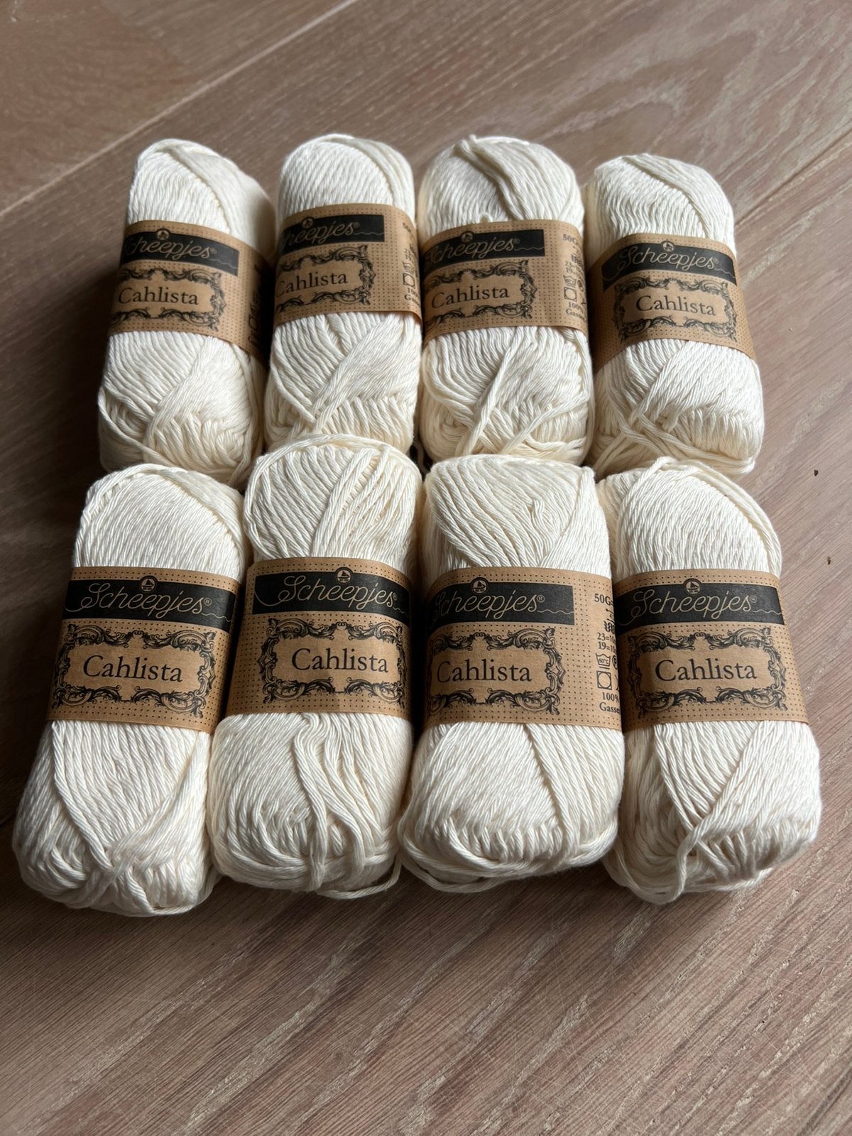 8 bollen scheepjes Cahlista kleur 130 creme haken breien, Hobby en Vrije tijd, Ophalen of Verzenden, Zo goed als nieuw, Breien of Haken
