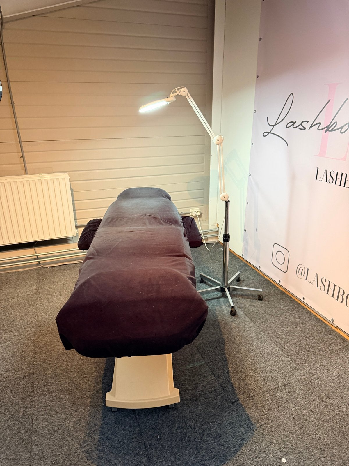 Behandelstoel verstelbaar lamp en kruk MOET ZSM WEG !!, Ophalen, Gebruikt