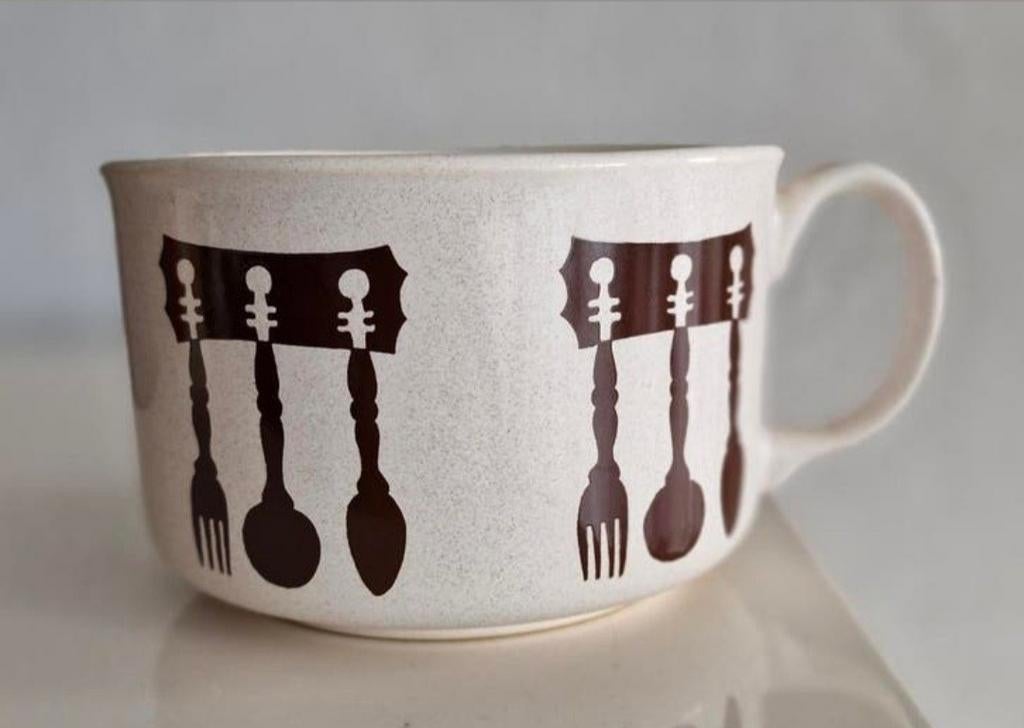 Soepkom met Bruin motief, Huis en Inrichting, Keuken | Servies, Zo goed als nieuw, Kom(men), Overige stijlen, Ophalen of Verzenden