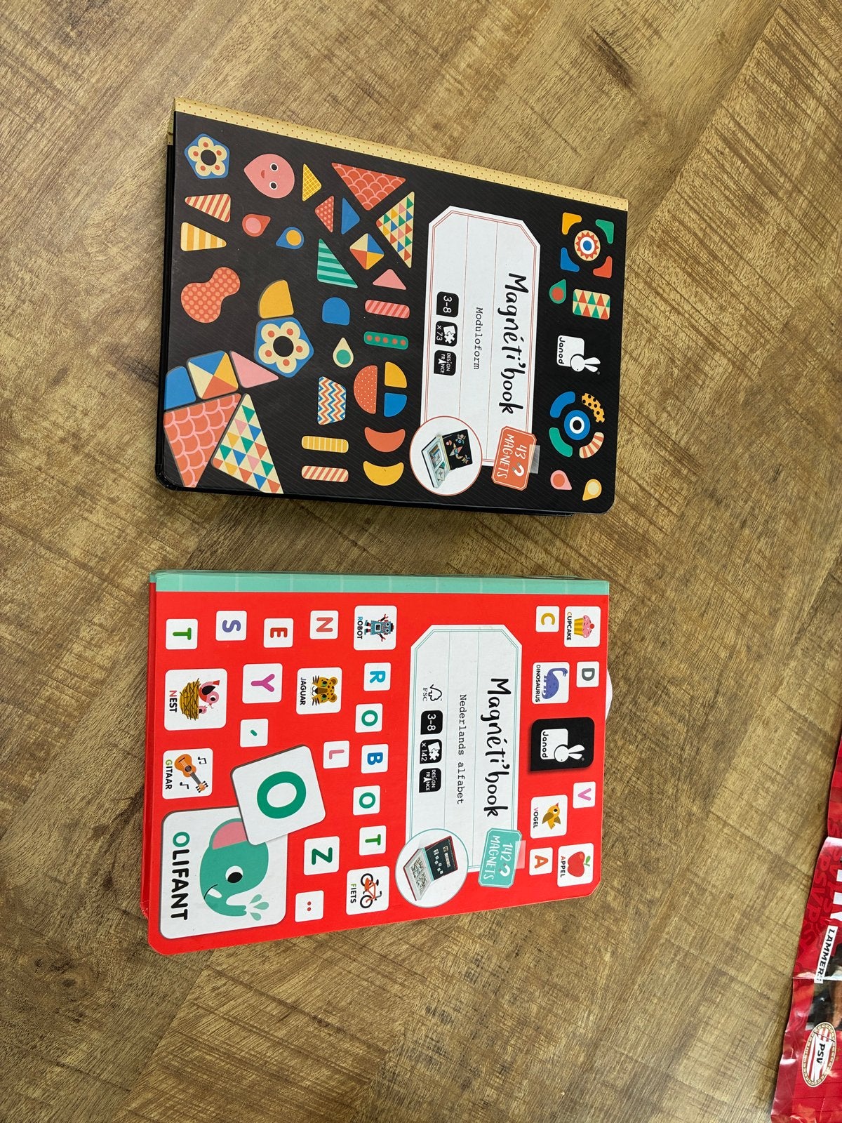 Janod Magneti'book: Vormen en Letters (2 stuks), Ophalen of Verzenden, Gebruikt, Knutselen