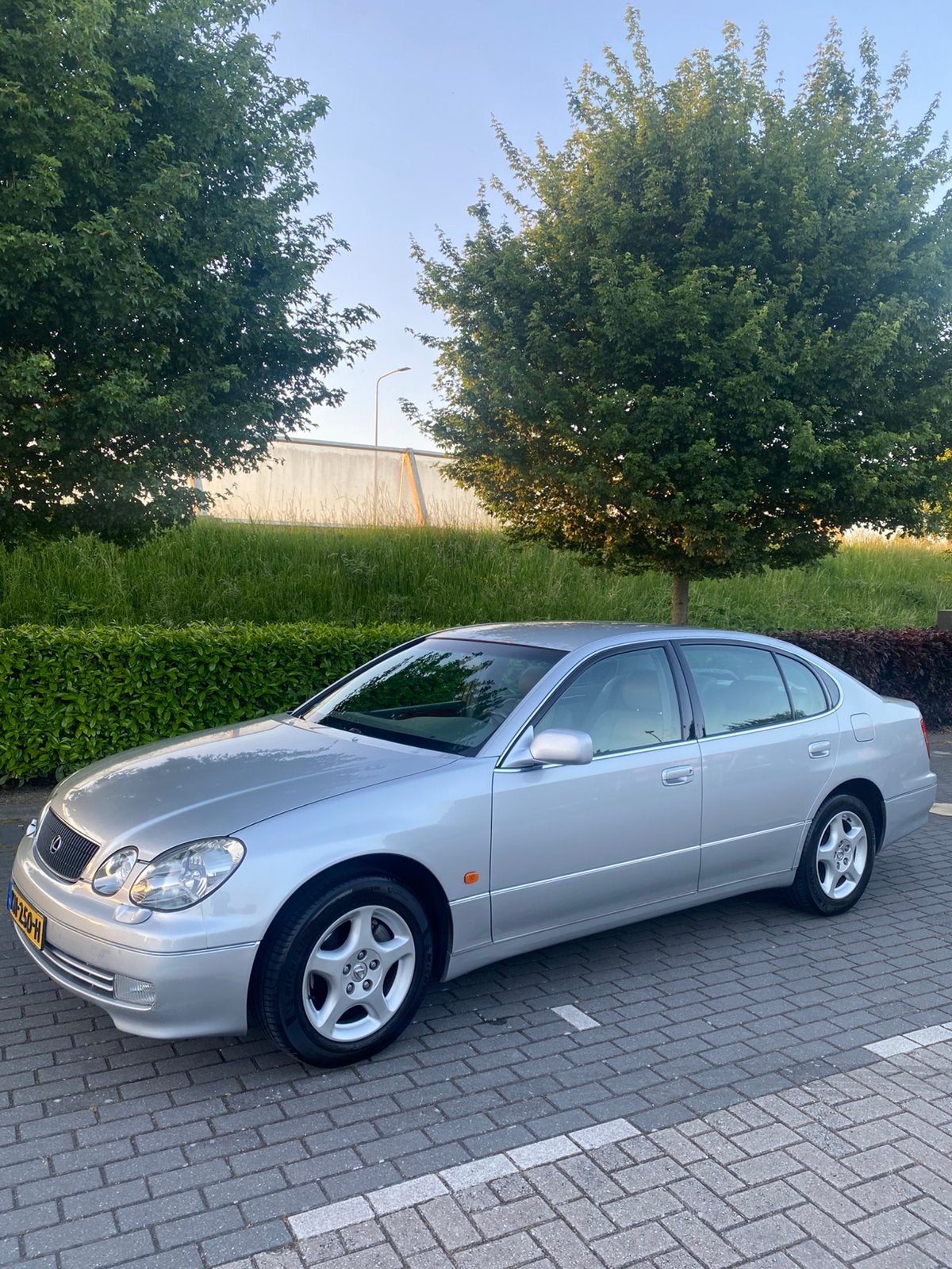 Lexus GS(-H) 300 3.0 AUT 1998 Grijs 2JZ-GE, Auto's, Lexus, Automaat, Achterwielaandrijving, 2000 kg, Bedrijf