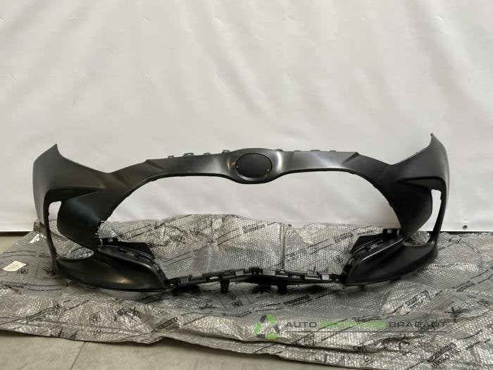 Voorbumper van een Toyota Yaris, Auto-onderdelen, Gebruikt, -, -, Ophalen of Verzenden