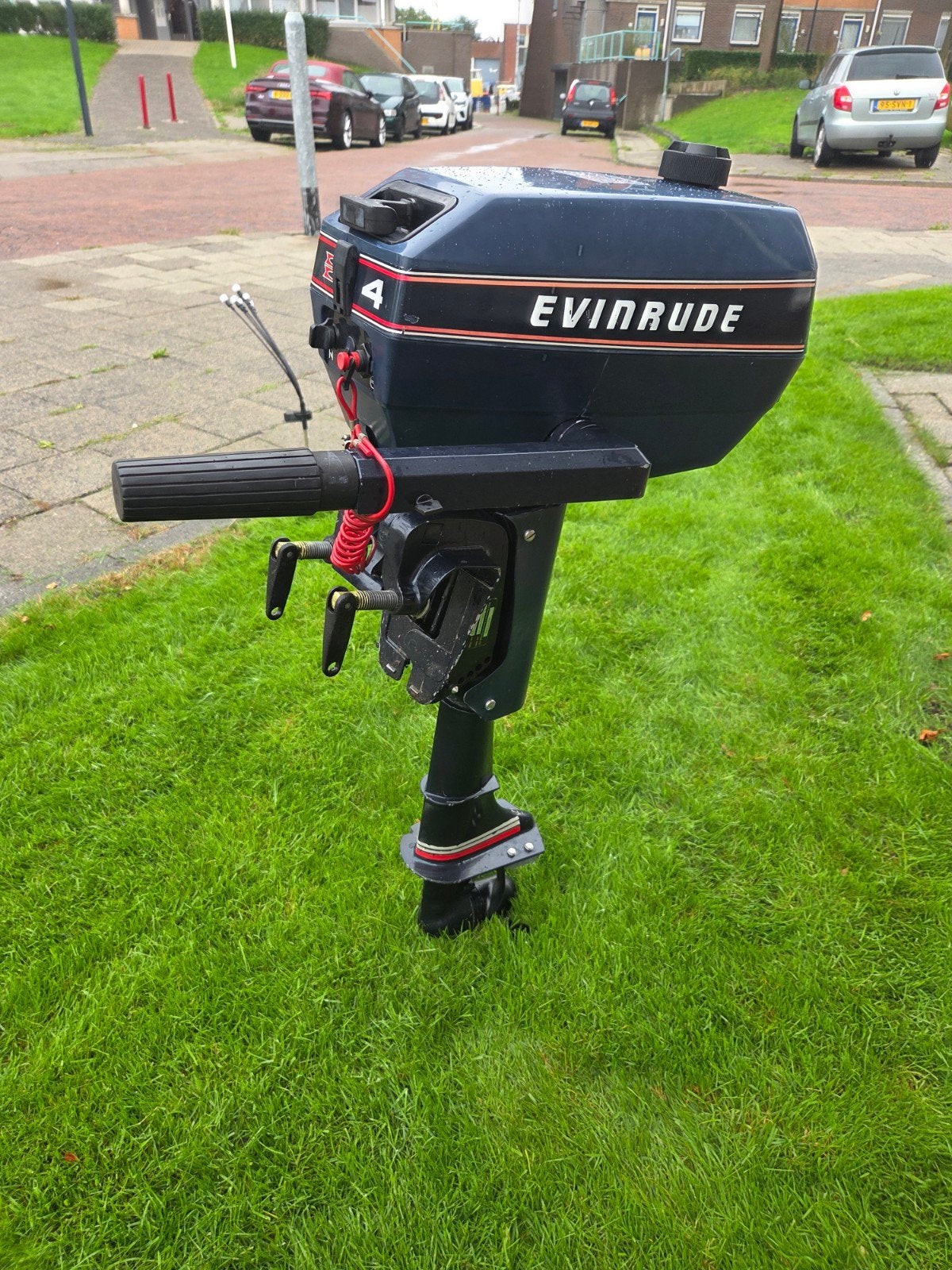 Evinrude 4pk 2 cilinder 2 takt kortstaart, Watersport en Boten, Ophalen, Minder dan 5 pk, Zo goed als nieuw, Buitenboordmotor