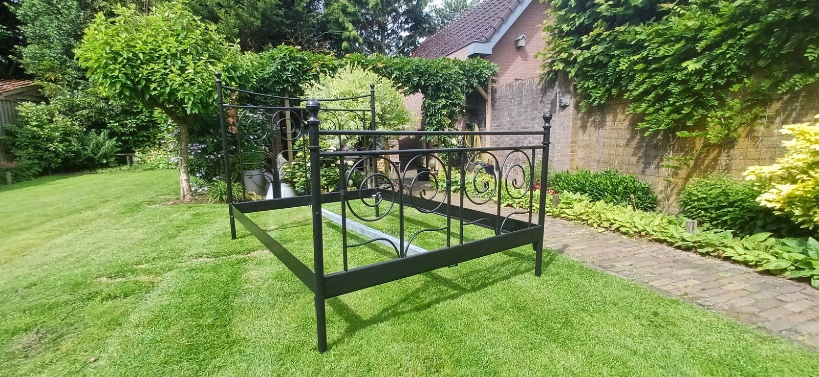 Spijlenbed 200x140 zonder lattenbodem, Huis en Inrichting, Slaapkamer | Bedden, Ophalen, Gebruikt