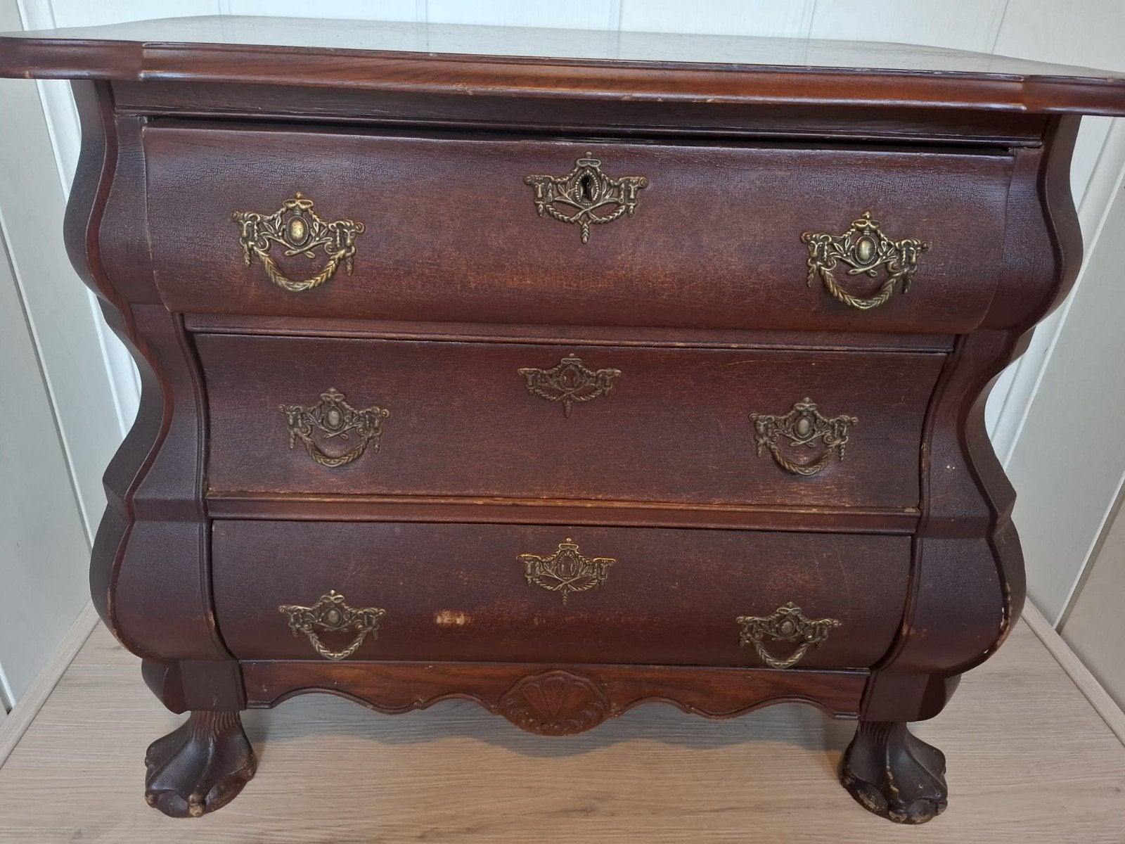 Vintage buikkastje / commode met 3 lades, Ophalen
