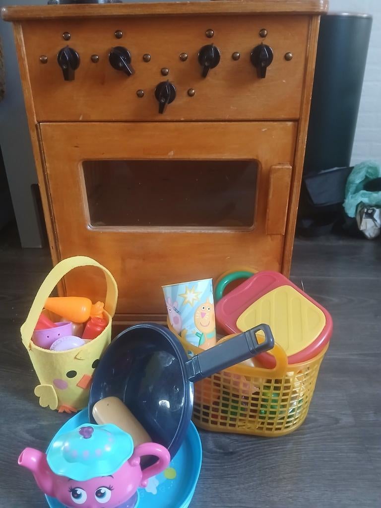 Houten keukentje met veel fruit/groente accessoires, Ophalen, Gebruikt