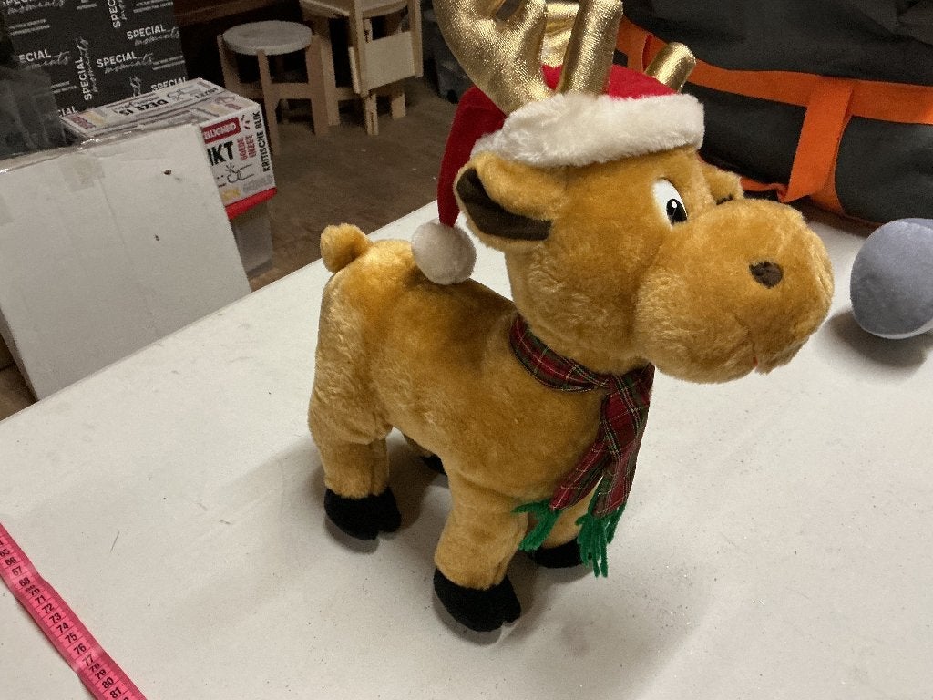 Kerst rendier. Overbodig geworden. Doe redelijk bod. Geluid, Ophalen, Zo goed als nieuw