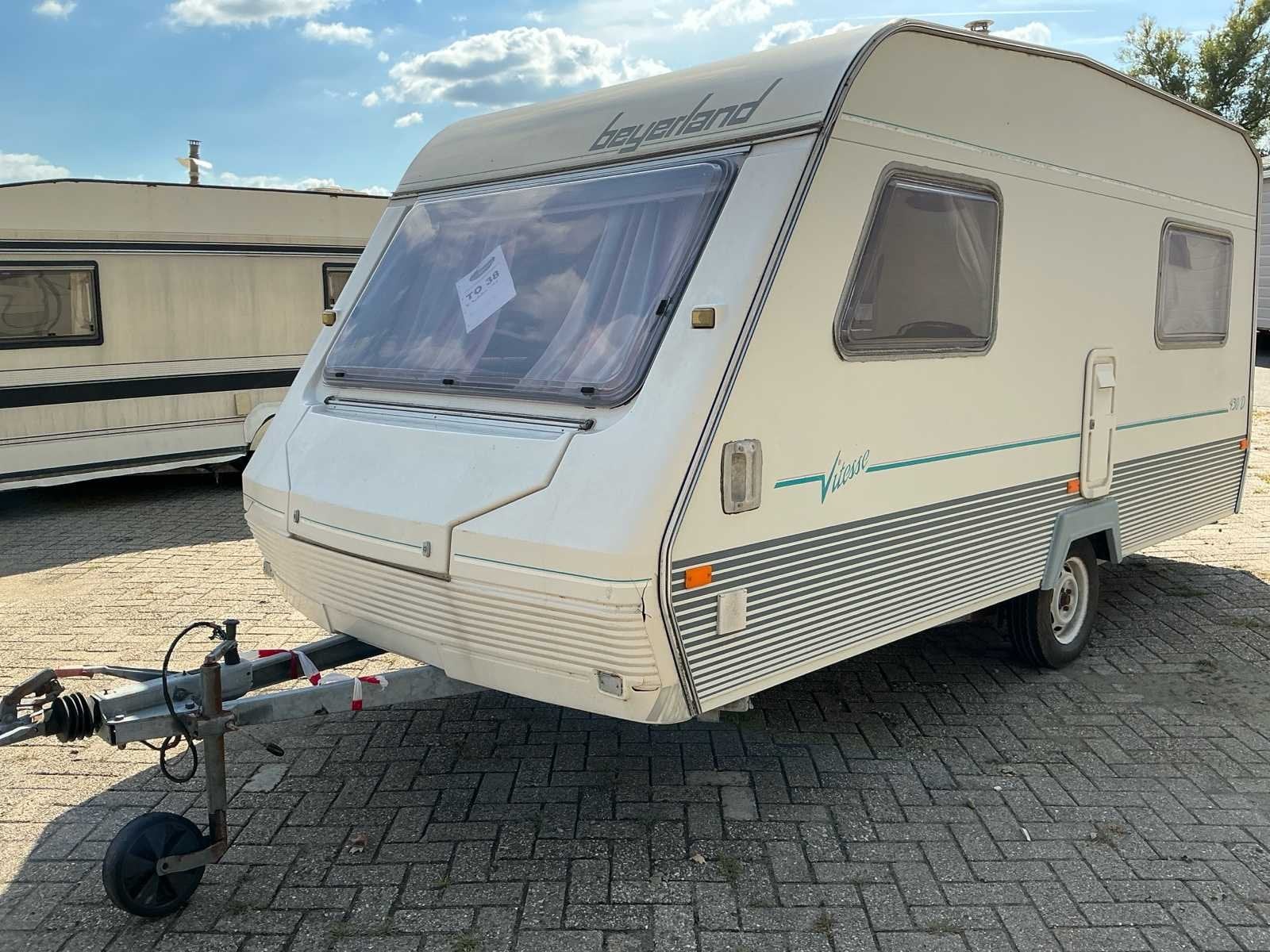 Beyerland Vitesse 430D Caravan, Caravans en Kamperen, Bedrijf, Beyerland