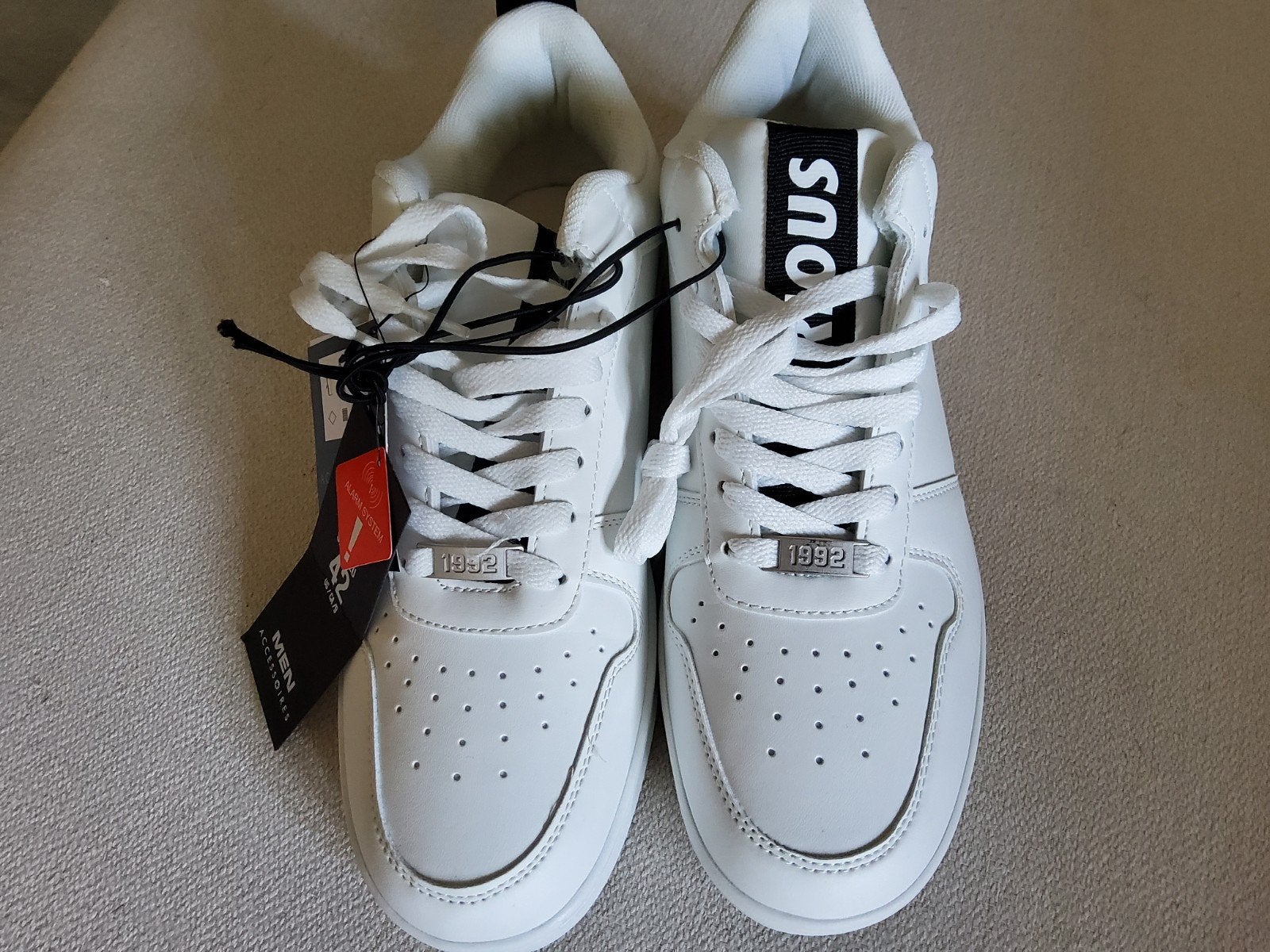 Witte sneakers maat 42 - Nieuw met labels, Kleding | Heren, Ophalen, New Yorker, Wit, Nieuw