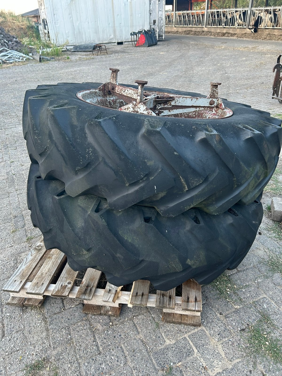 Dubbel lucht tractor, Ophalen