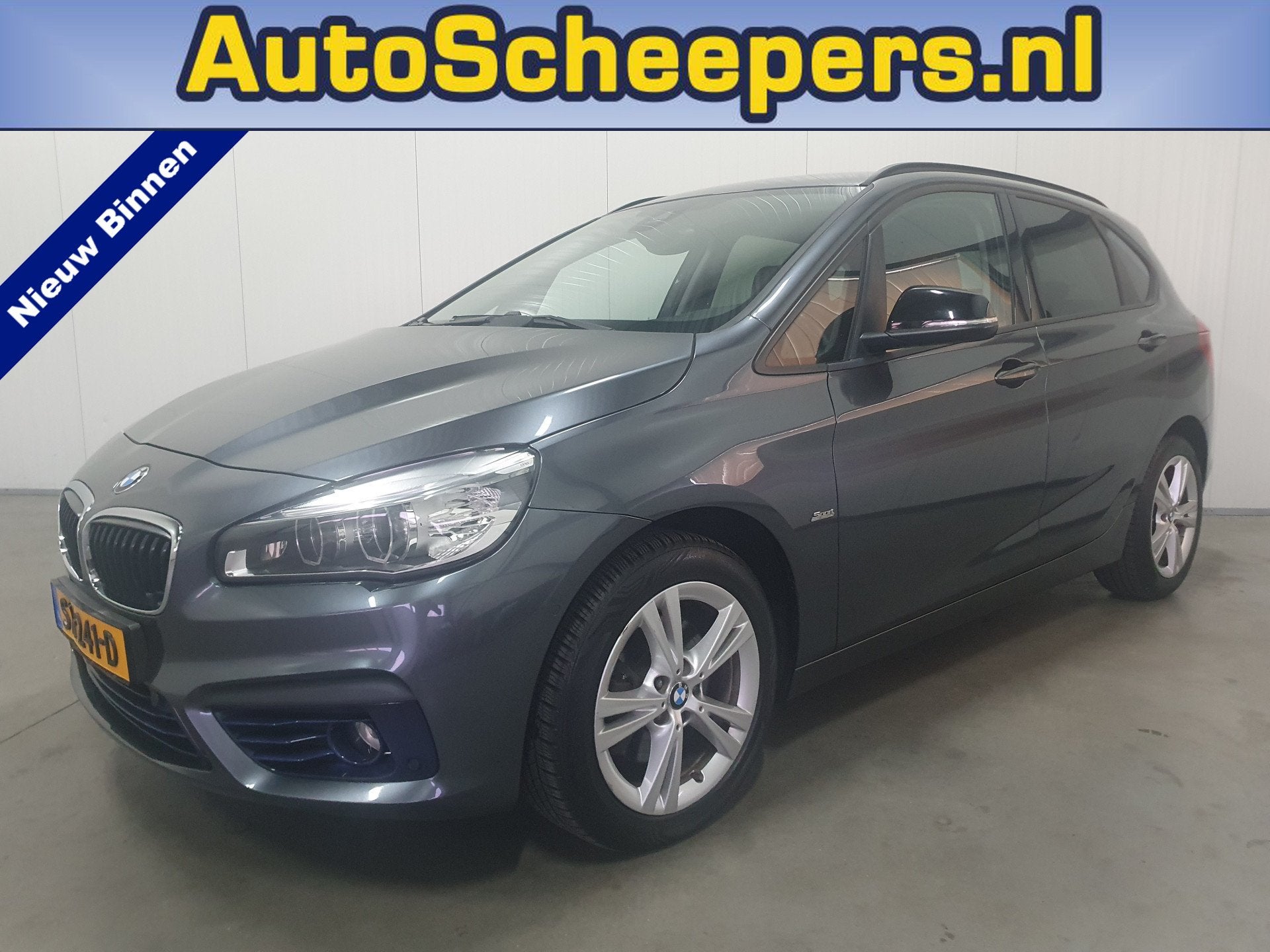 BMW 2 Serie Active Tourer 218i Centennial Executive NAVI/LED, Auto's, BMW, 136 pk, Gebruikt, Euro 6, Leder