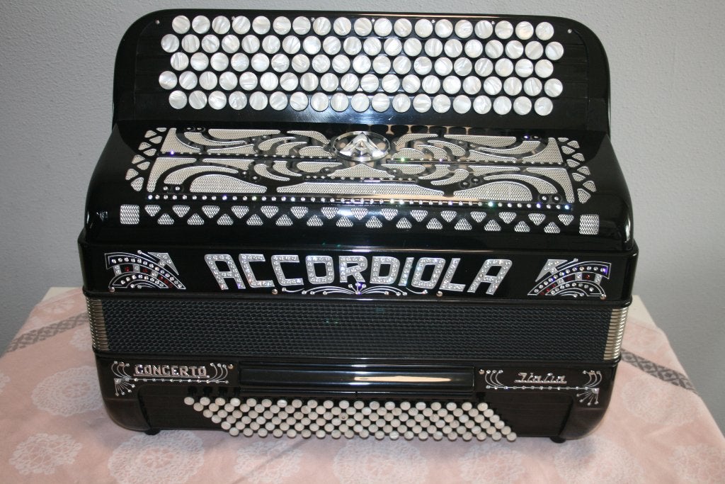 Prachtige Accordiola Concerto B-Griff - 4 Korig - 120 bas, Ophalen, Met koffer, Knopaccordeon, 120-bas