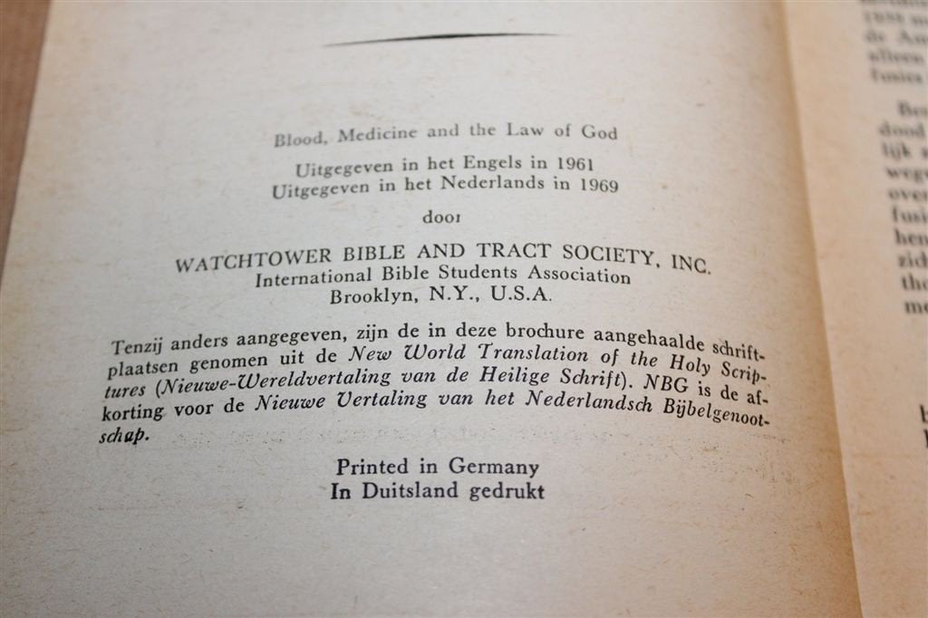 Bloed en de Wet van God — Jehovahs Getuigen 1969, Boeken, Ophalen of Verzenden, Gelezen