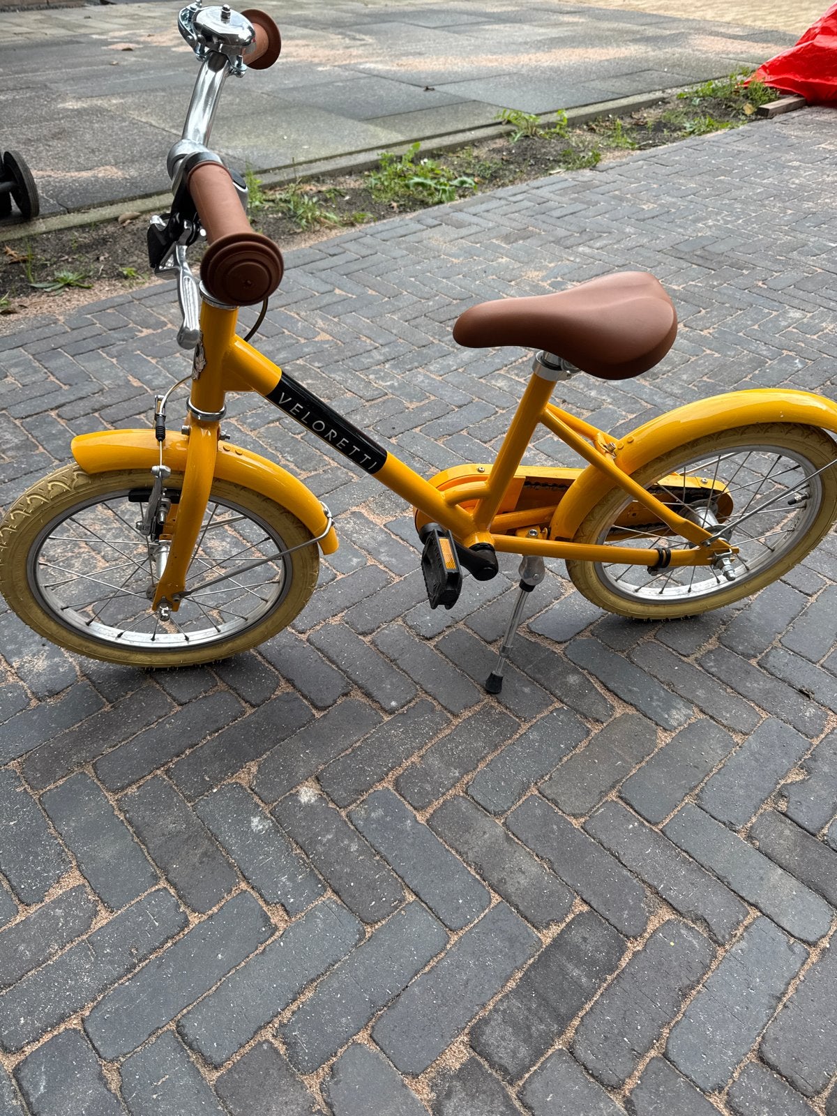 Veloretti kinderfiets Maxi geel - Zo goed als nieuw, Ophalen, Zo goed als nieuw, Terugtraprem, 16 tot 20 inch