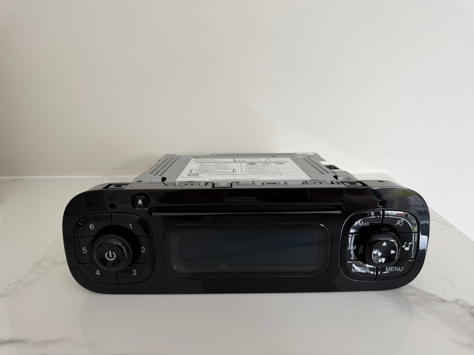 FIAT PANDA AUTO RADIO / CD 735537558, Auto diversen, Stellantis Europe S.p.A., Corso Giovanni Agnelli 200 * 10135 Torino (Turijn) * Italië