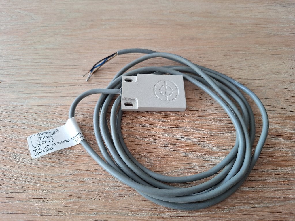 Elektronica, Carlo Gavazzi NPN sensor., Ophalen of Verzenden, Gebruikt