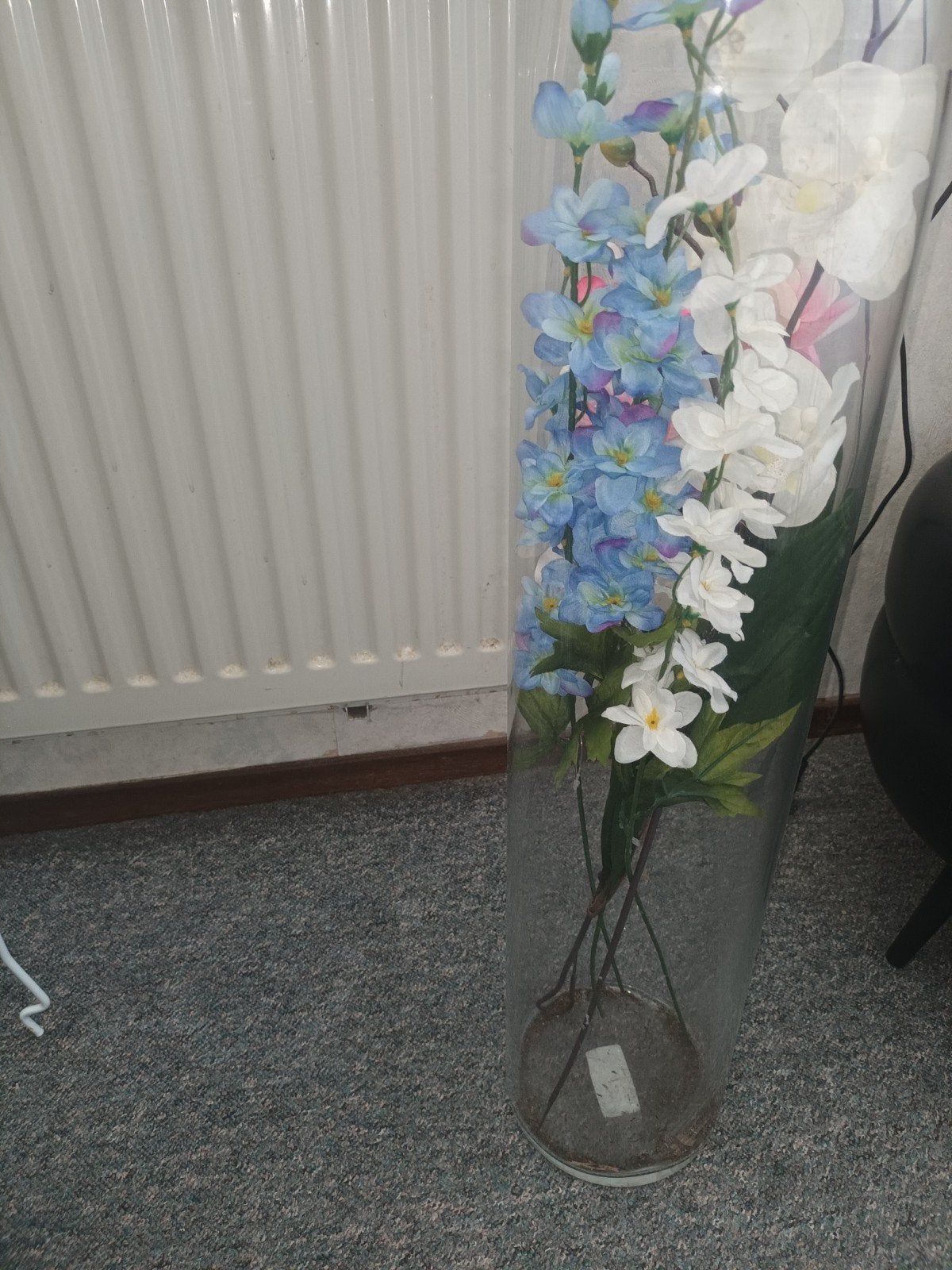 Kunstbloemen in vaas - Blauw en Wit, Ophalen, Binnen, Gebruikt, Onderhoudsvrij