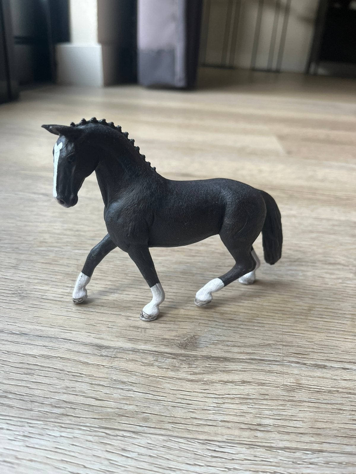 Schleich zwarte hannoveraanse merrie, Ophalen, Gebruikt