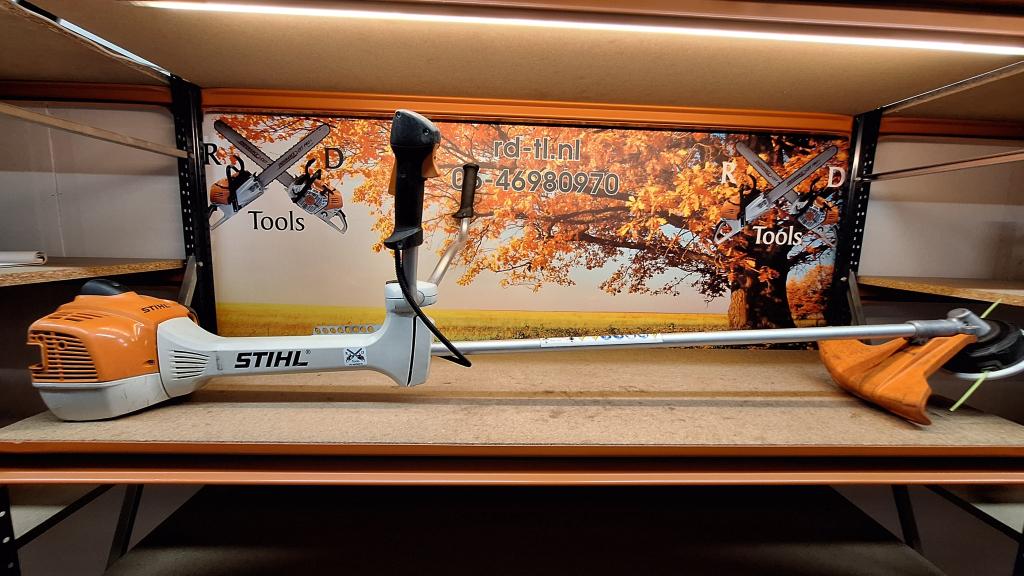 Stihl FS460 C Bosmaaier / Kanten trimmer FS 460 C EML, Tuin en Terras, Bosmaaiers, Benzine, Gebruikt, Niet ingevuld, 50 cm of meer