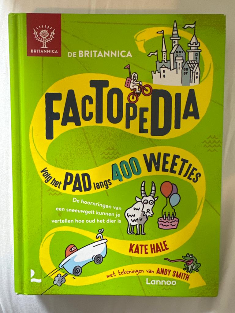 De Britannica Factopedia: 400 Weetjes, Ophalen of Verzenden, Zo goed als nieuw, Non-fictie