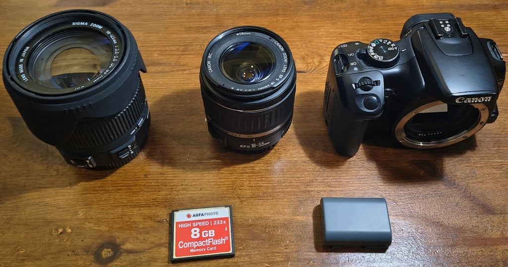 Canon EOS 400D + 2 lensen en accessoires, Ophalen, Gebruikt, Spiegelreflex, Canon