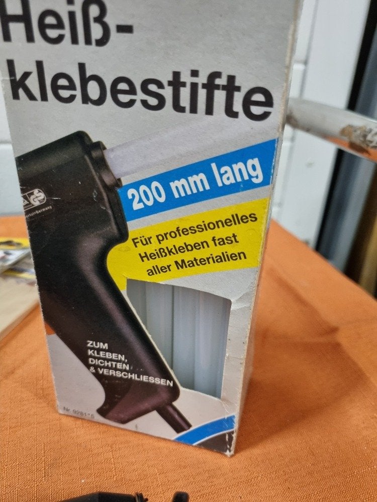 lijmpistool met lijm, Ophalen of Verzenden, 'T Olde Gre-j, Info@toldegrej.nl, Endepoelstraat 20f Didam