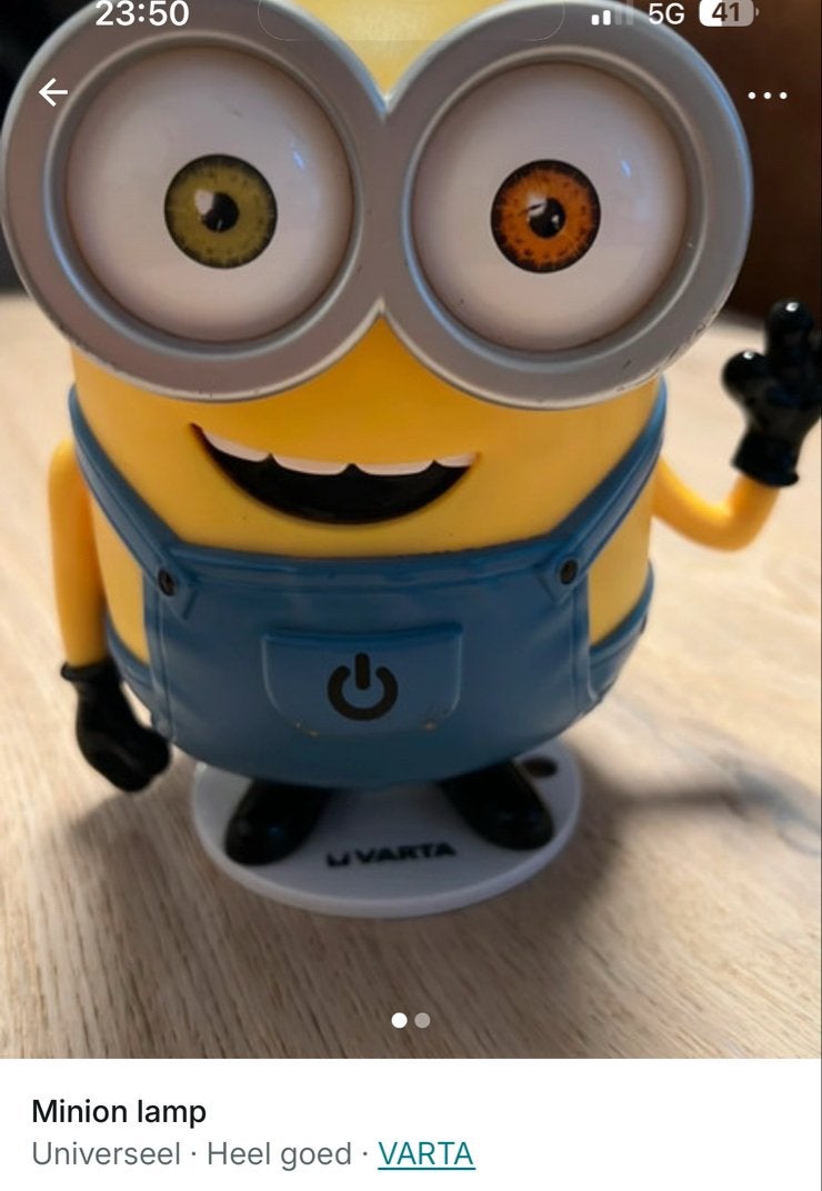 Leuke Minion lamp - VARTA - 13 cm hoog, Ophalen of Verzenden, Zo goed als nieuw