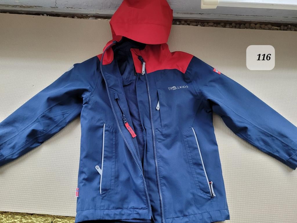 Maat 116 - Trollkids zomerjas - waterproof & windproof, Kinderen en Baby's, Kinderkleding | Maat 116, Ophalen of Verzenden, Jongen of Meisje