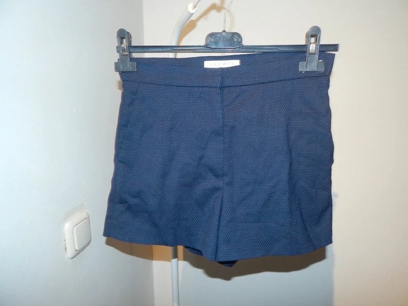 Sandro nette korte short fijn mini stippeltje in de stof S, Kort, Sandro, Zo goed als nieuw, Maat 36 (S)