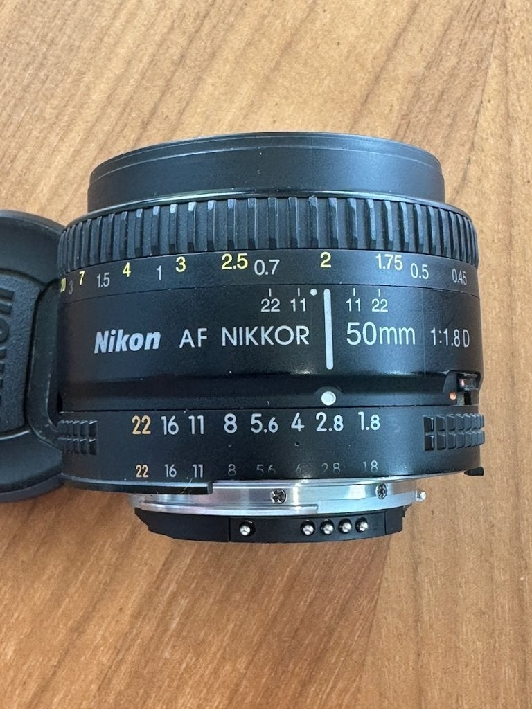 Nikon AF Nikkor 50mm f/1.8D + Polarisatie - fEE foutmelding, Gebruikt, Nikon, 50 mm, Macrofunctie
