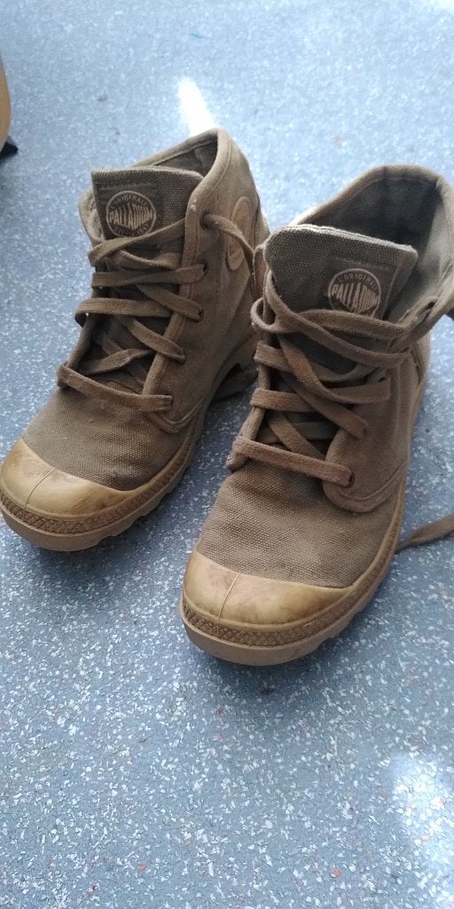 Palladium hoge veterboots pampa HI eucalyptus maat 41, Kleding | Dames, Schoenen, Palladium, Ophalen of Verzenden, Sneakers of Gympen