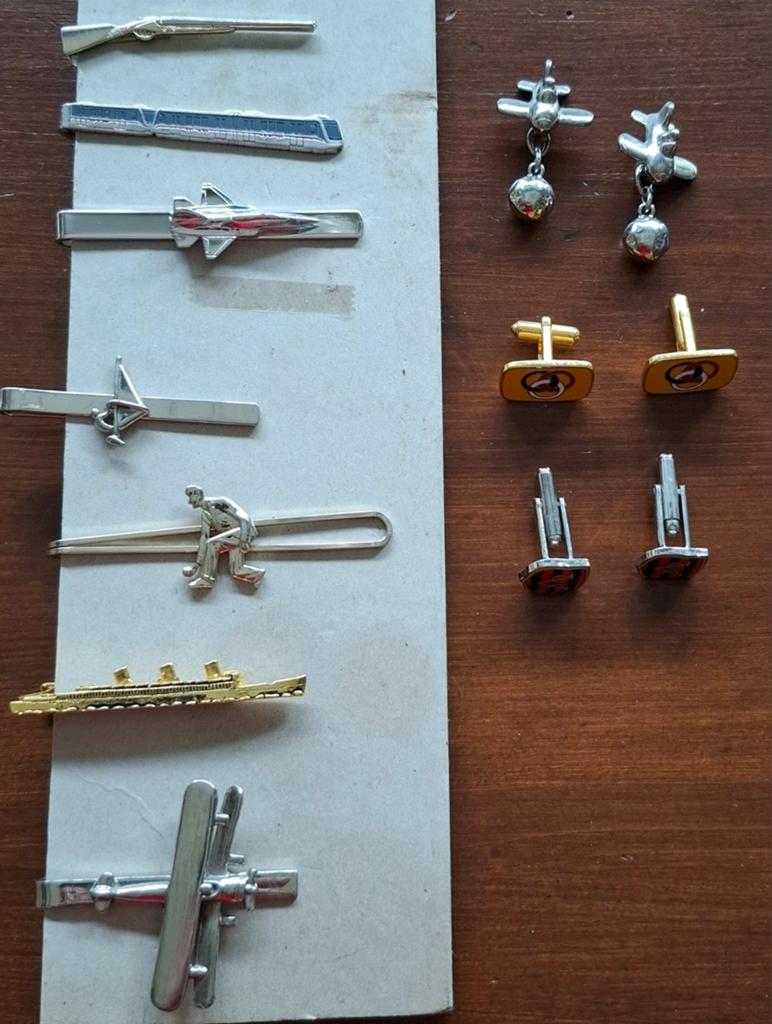 Diverse dasspelden en manchetknopen set, Sieraden, Tassen en Uiterlijk, Manchetknopen, Gebruikt, Overige materialen, Ophalen of Verzenden