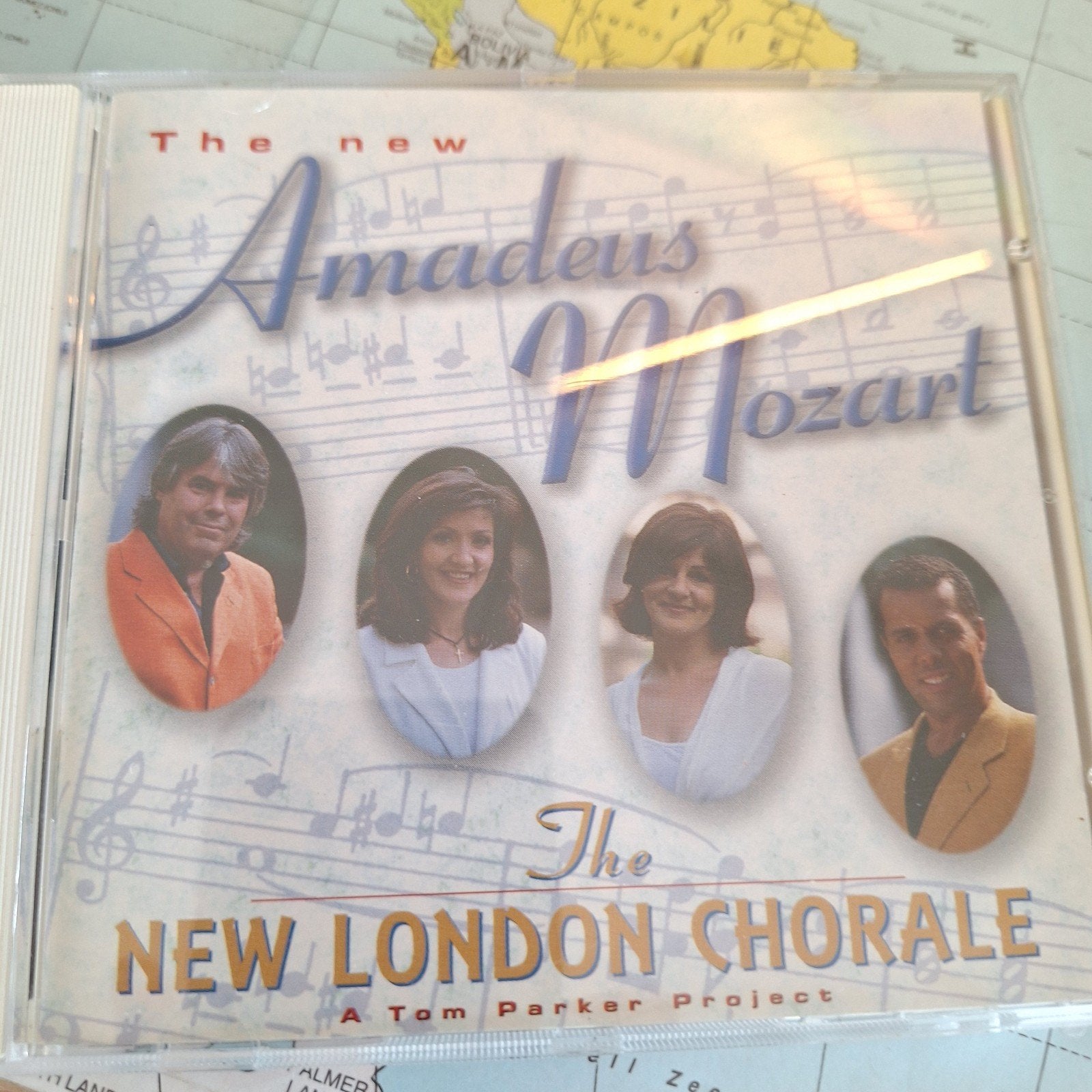 The New Amadeus Mozart - The New London Chorale CD, Gebruikt, Mozart, Ophalen of Verzenden, Classicisme