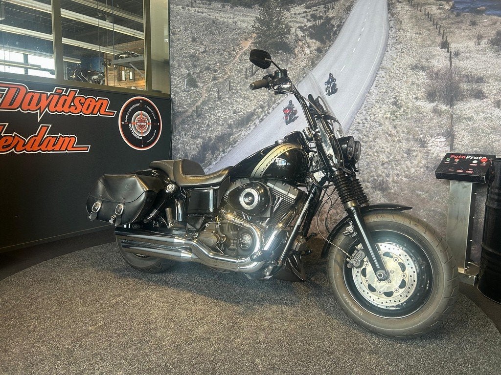Harley-Davidson FXDF DYNA FAT BOB (bj 2015), Motoren, Motoren | Harley-Davidson, Laan van Vredenoord 33
2289 DA  RIJSWIJK, NL