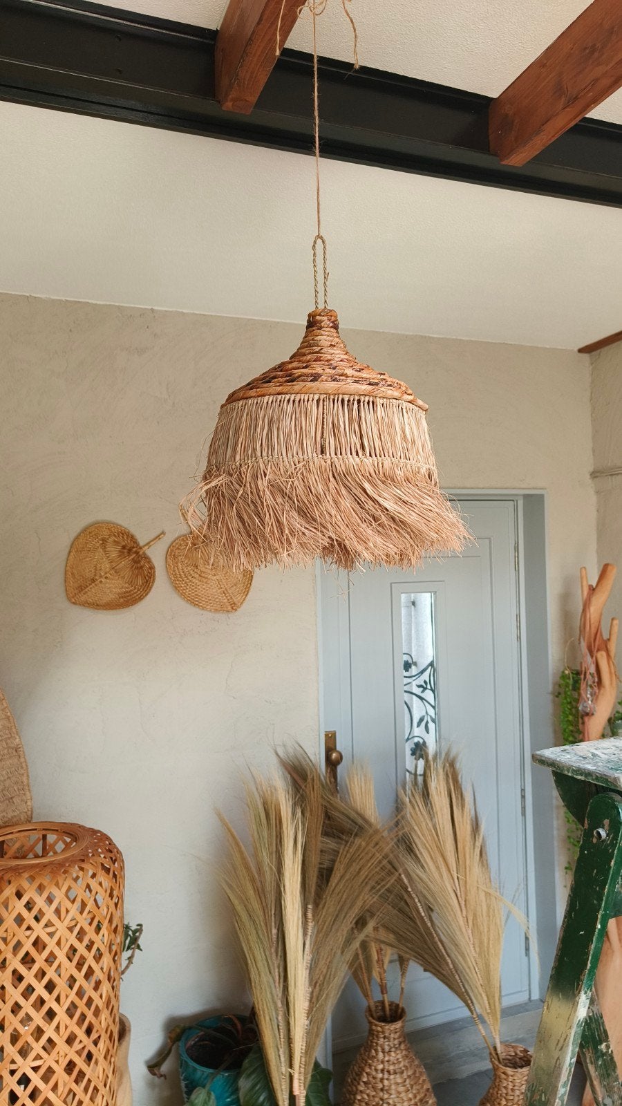 Handgemaakte Balinese lampenkap van natuurlijke materialen, Ophalen of Verzenden, Nieuw, Natuurlijk materiaal, Bohemian, Rustiek, Balinees, Tropisch